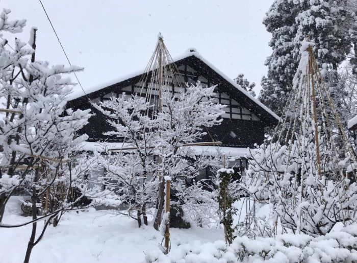 ものがたりの街雪