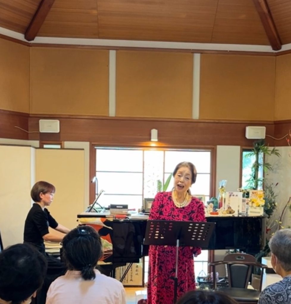 安念千重子先生の歌を聴く会