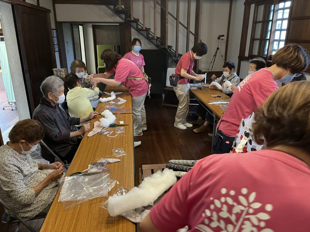 ほっとなみカフェ