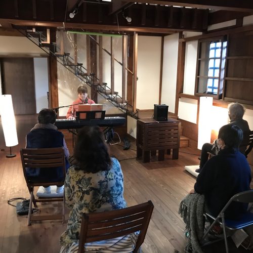 ピアノdeコミュニケーション&ミニコンサート