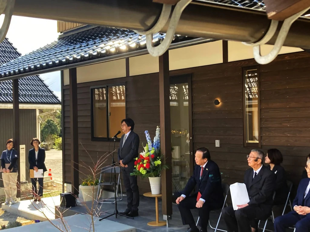 ものがたりのおうち (病児保育)