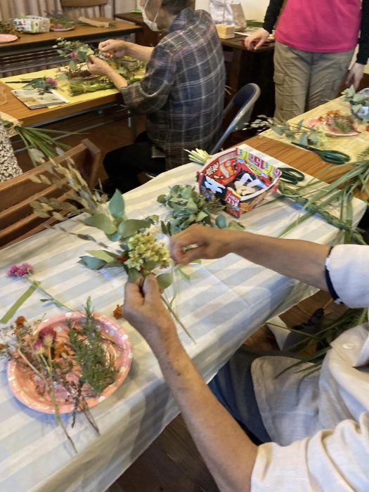 ハーブ摘み取り&活用講座