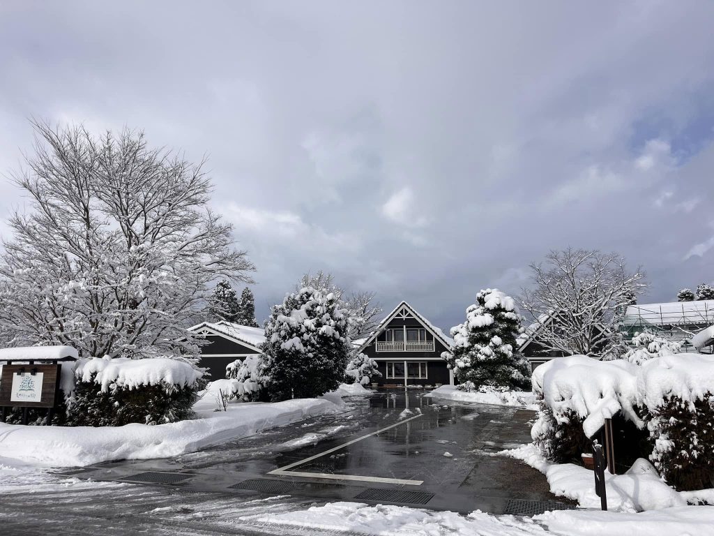 雪景色大変綺麗ですが…