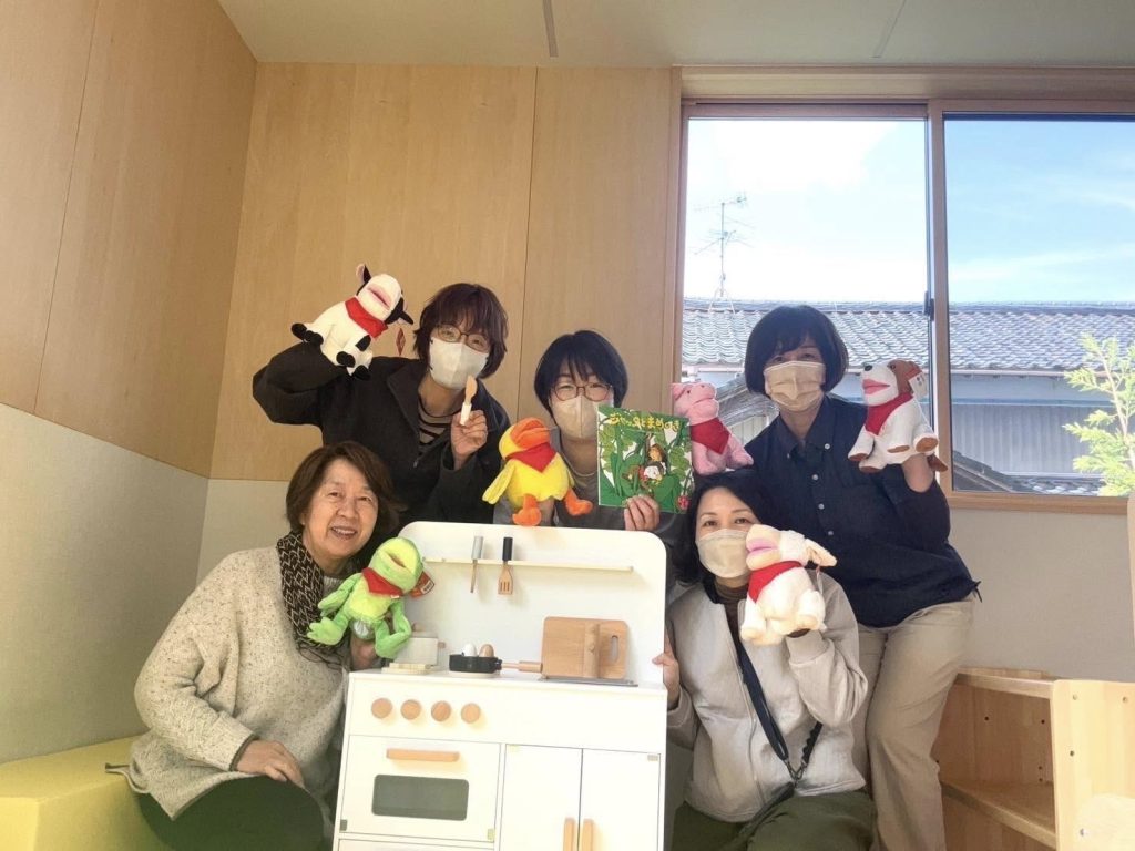 ものがたりのおうち、もうすぐです。