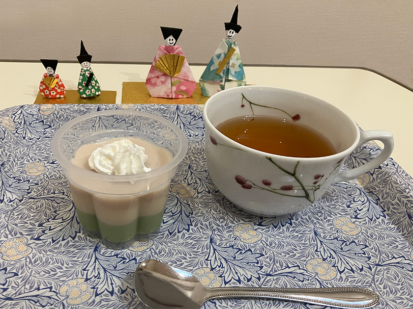 桃の節句に笑顔が咲く。「ものがたりの郷」ひな祭り会